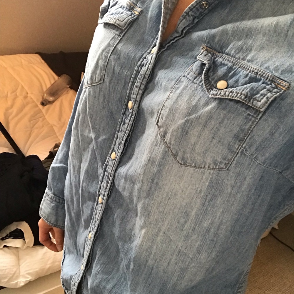 Denim button up - Picture 3 of 3